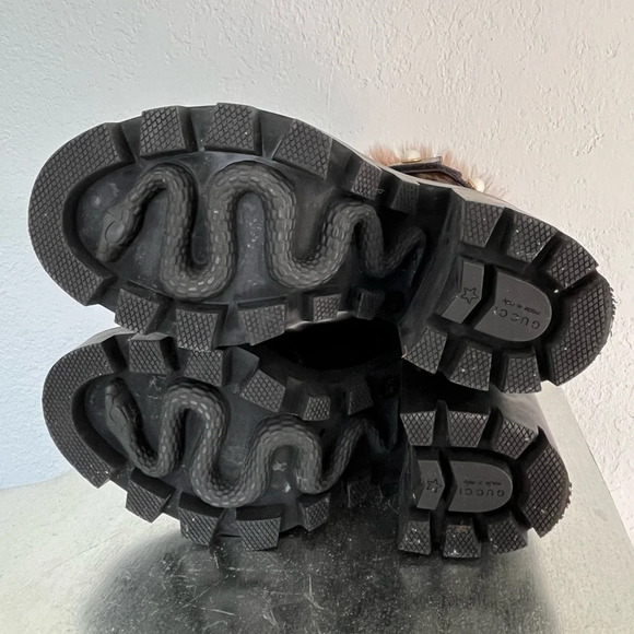 Gucci Trip Black Lace Up Heel Combat Boots with Fur Trim & Pearl Details Size 5 - Picture 10 of 11